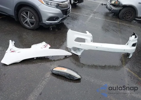 2015 Jeep Cherokee Latitude из США, поврежденный, VIN 1C4PJLCB1FW596283